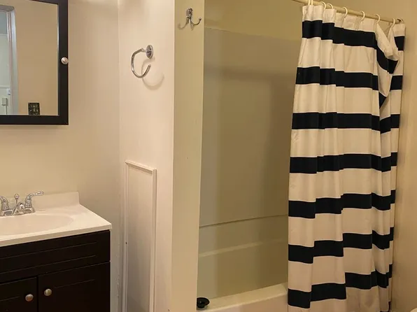 236 E Hector Street, 236 E Hector St APT 1, Conshohocken, PA 19428