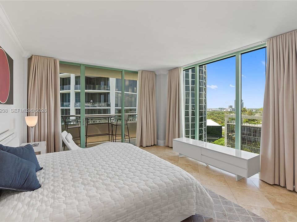 1st image of 3400 SW 27th Ave APT 1505