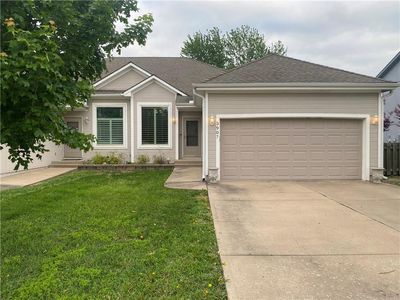3907 SW Chartwell Ct, Lees Summit, MO, 64082