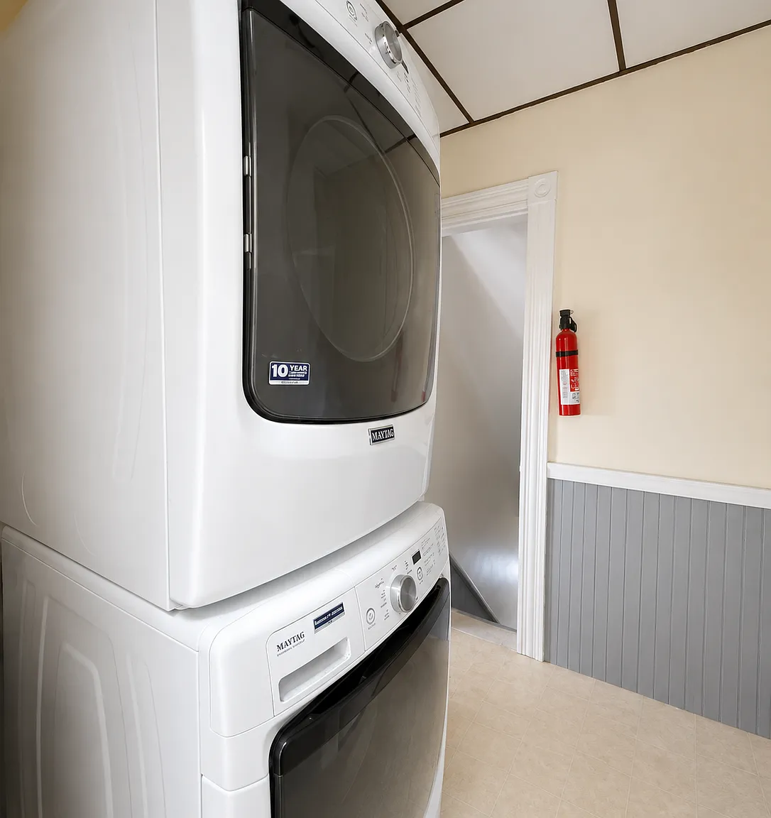2 bed, $3,199 — Photo 3