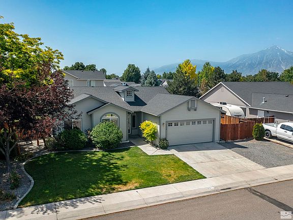 3rd image of 1359 Westminster Pl