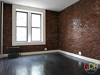 Rented by Next Door Realty NYC