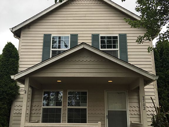 Main entrance 