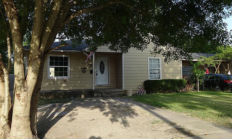 1st image of 935 Majestic St