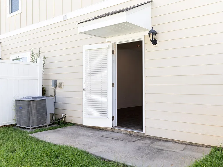 25806 Pollard Rd #37 — Photo 30