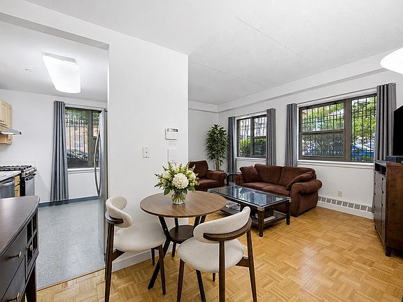 3rd image of 118 Schenectady Ave APT 109