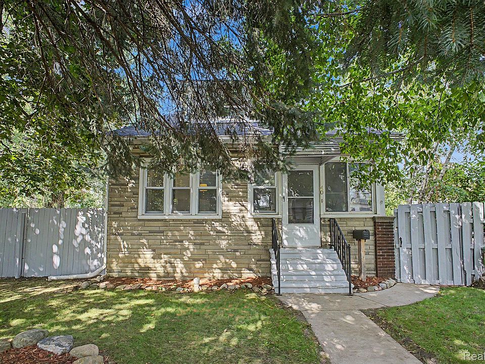 1st image of 40 W Benson St