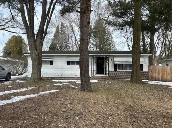 406 W 2nd St, Gladwin, MI 48624