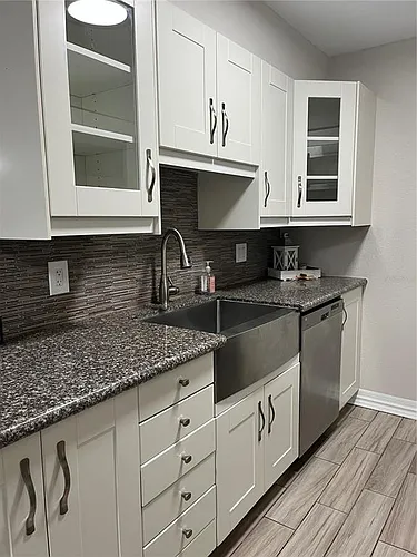 528 Golden Raintree Pl Photo 1