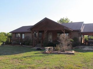 694 N 4190th Rd, Hugo, OK 74743