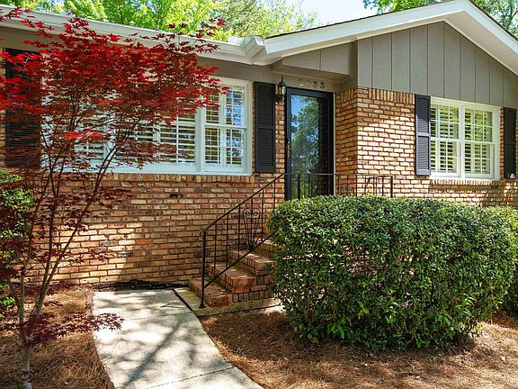 5th image of 2633 Southview Pl