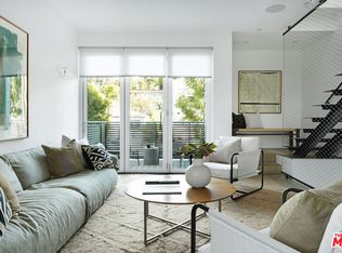 927 Hyperion Ave, Los Angeles, CA 90029