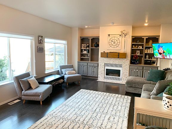 5th image of 4307 79th Ave NW