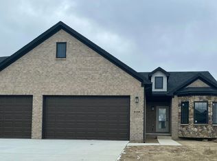 5128 Wilshire Dr #47, Dundee, MI 48131