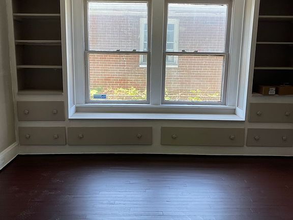 4th image of 11628 Imperial Ave Unit 1