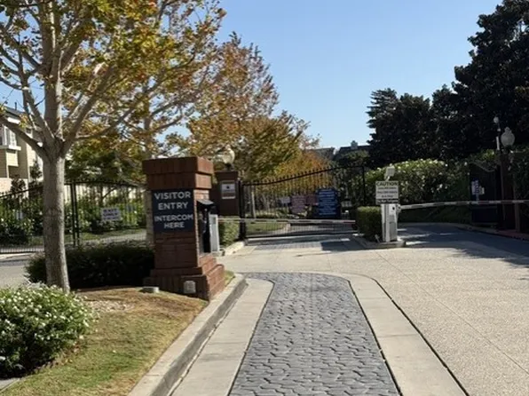 2800 Plaza Del Amo Unit 304, Torrance, CA 90503
