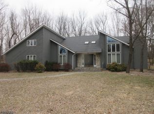 12 White Birch Ct, Branchville, NJ 07826