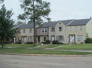 5790 Maple Hill Dr, Houston, TX 77088