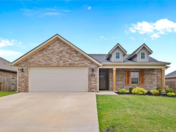 726 Hickory Meadows Ave, Tontitown, AR 72762