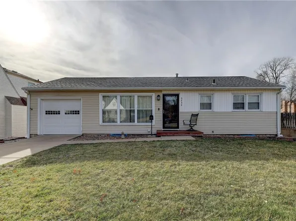 5732 Outlook St, Mission, KS 66202