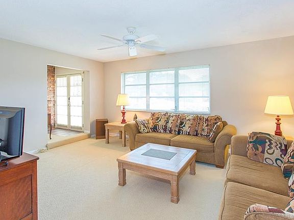 4th image of 3424 Astoria Ct