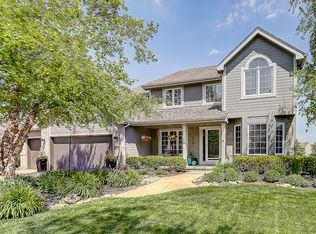 1607 N 211th Street, Omaha, NE 68022