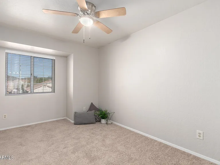 3611 E Windmere Dr — Photo 37