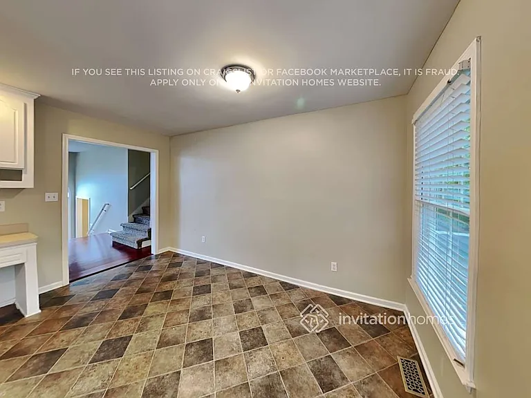 303 Pamela Pl — Photo 9