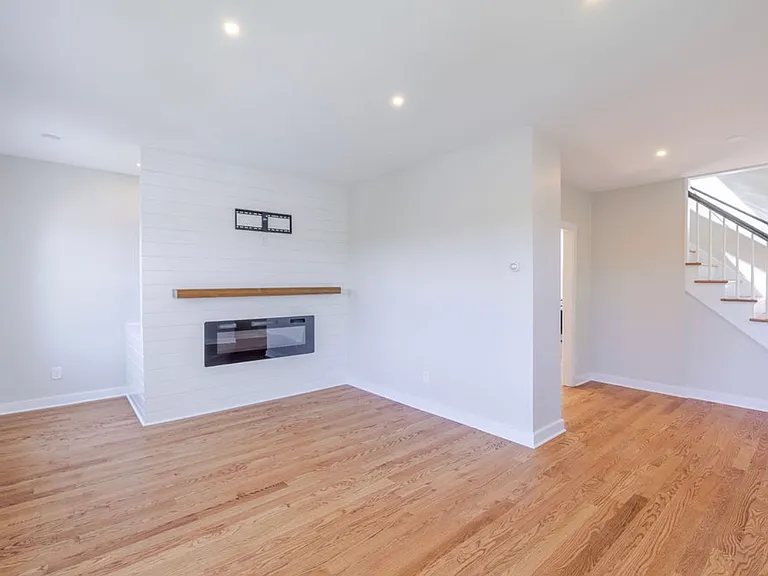 301 Bruce Park Ave #2 — Photo 9