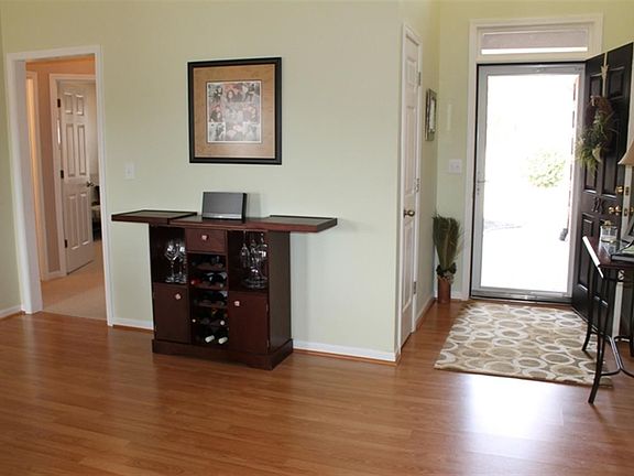 4th image of 326 N Sweetwater Hills Dr