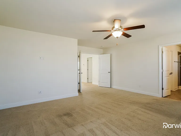 548 Carissa Ln — Photo 7