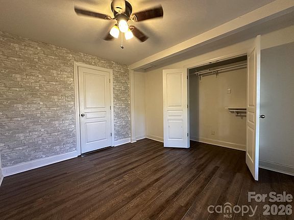 5th image of 206 Pethel St