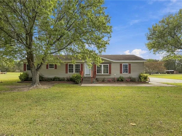 419 Daniels Rd, Corapeake, NC 27926