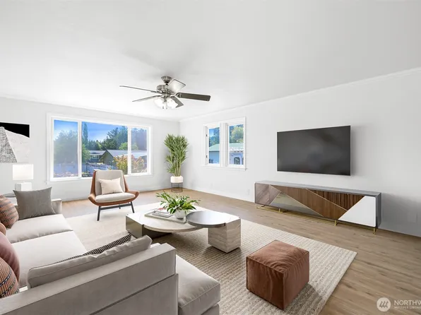 3204 D Avenue, Anacortes, WA 98221