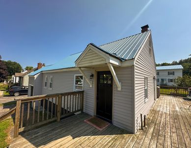 442 103 S, Chester, VT, 05143