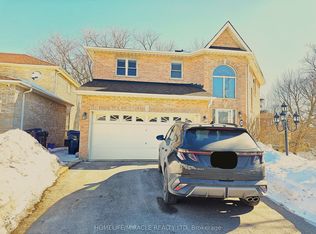 19 Goldene Way, Toronto, ON M1C 5H4