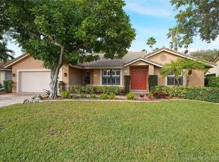 4972 NW 105th Dr, Coral Springs, FL 33076