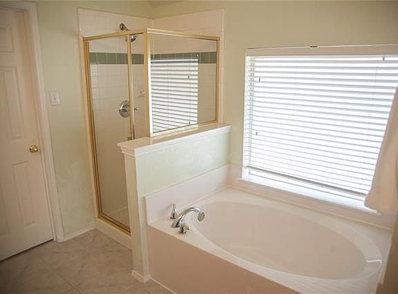 5th image of 7921 Cabin Ct