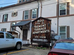 800 5th St APT 2, Marietta, OH 45750