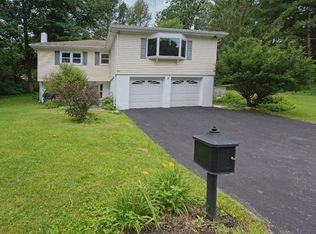 4 Rainbow Trl, Vernon Twp., NJ 07422