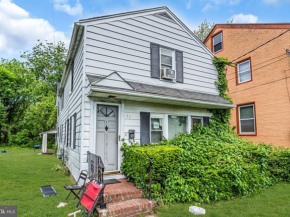 3rd image of 41 Yorke St