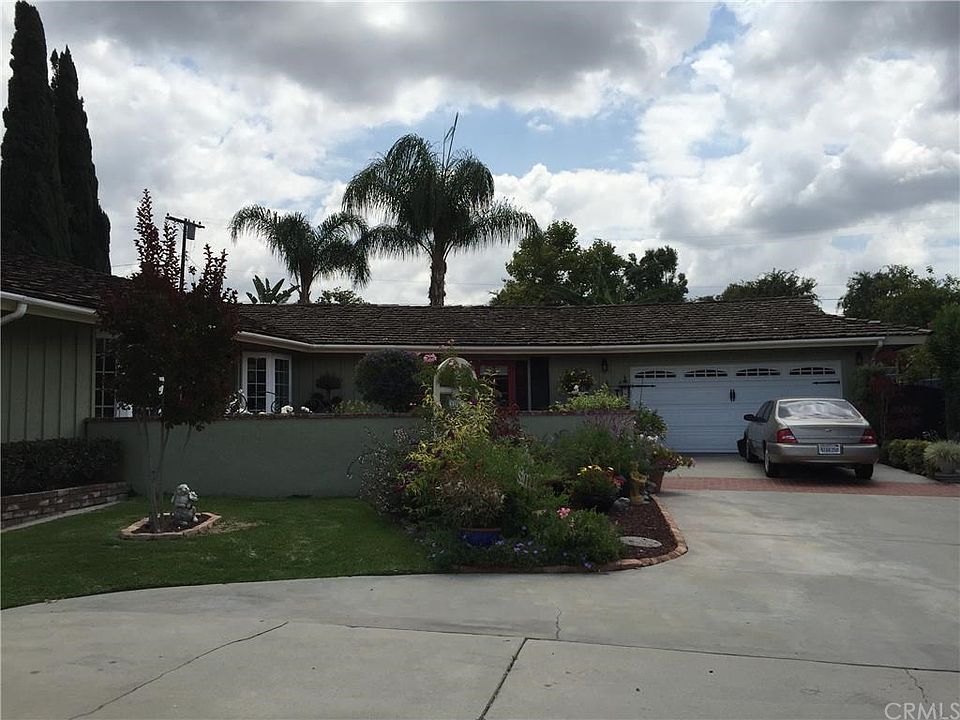 1st image of 10321 Beverly Blvd