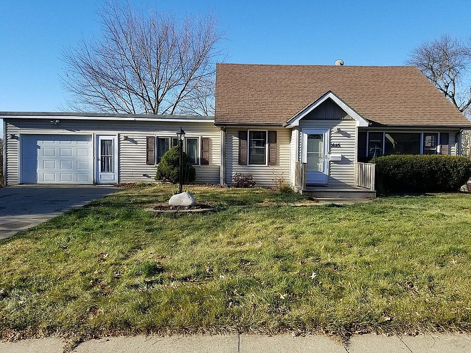 1st image of 1645 Earl Dr