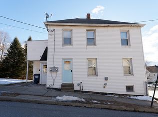 6 Stillwater Ave, Mechanicville, NY 12118