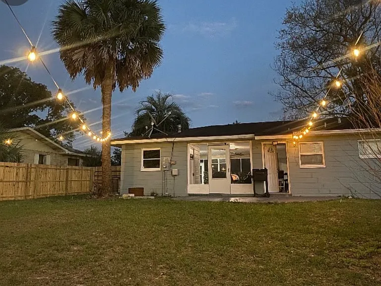 492 Lake Rd — Photo 11