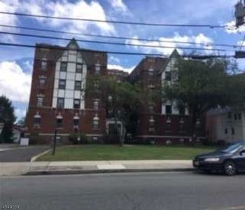 455 PASSAIC AVE #1D, Passaic, NJ, 07055