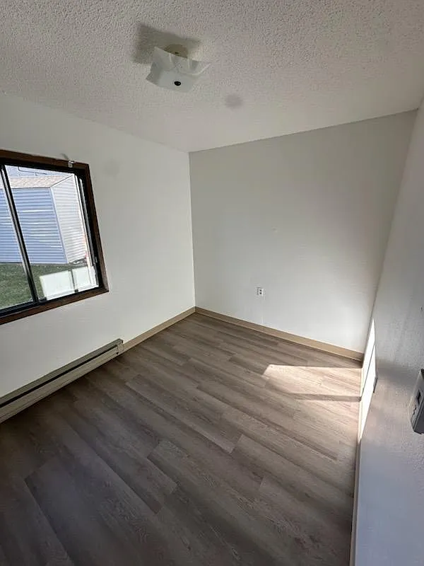 420 South Gustin — Photo 4