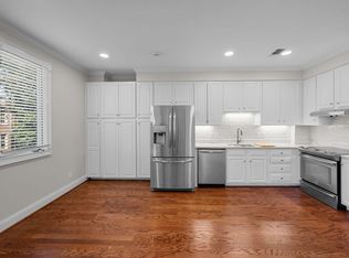3733 W End Ave APT 207, Nashville, TN 37205