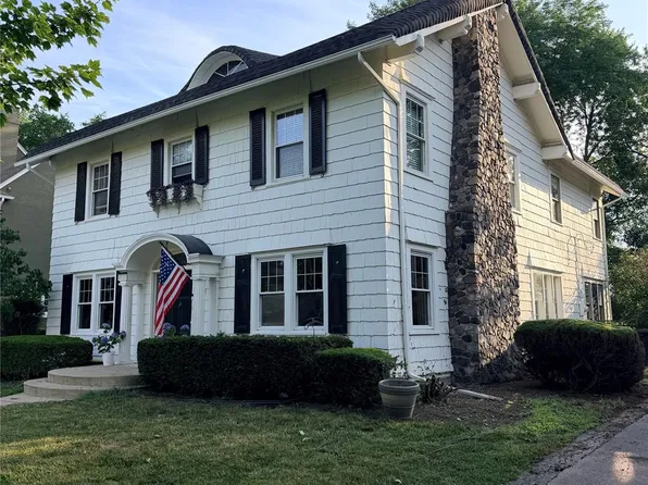1010 Kensington Ave, Grosse Pointe Park, MI 48230
