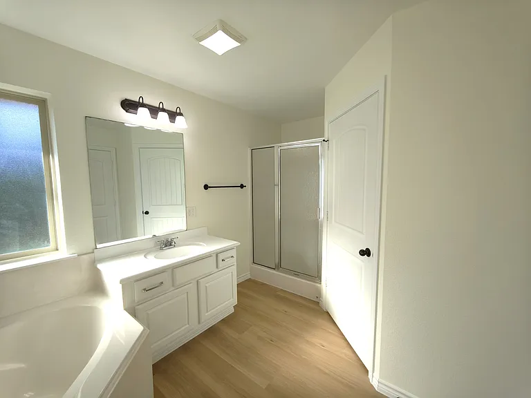 807 Dove Run Trl — Photo 11